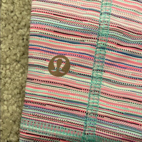 LULULEMON SPANDEX RARE COLOR - Picture 3 of 4